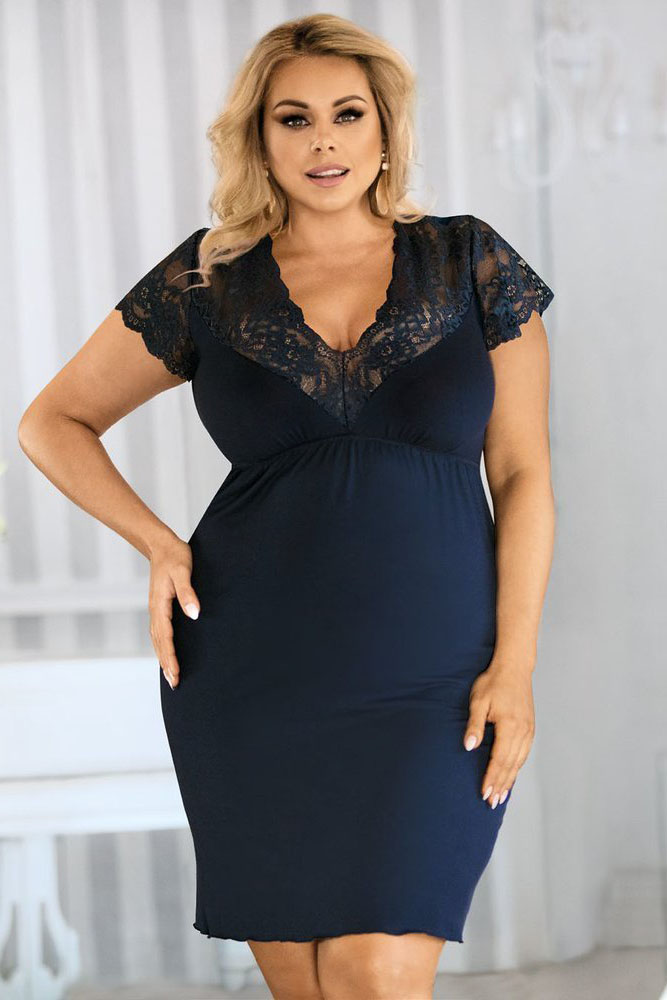 Plus Dimensiune lenjerie de corp. Sensuală și feminină