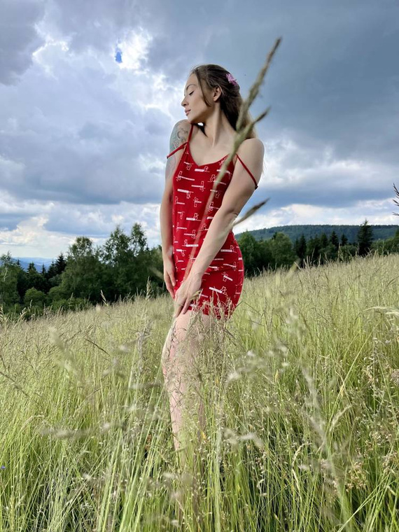 659 Cat Love Forex cămașă de noapte fără bretele - roșu