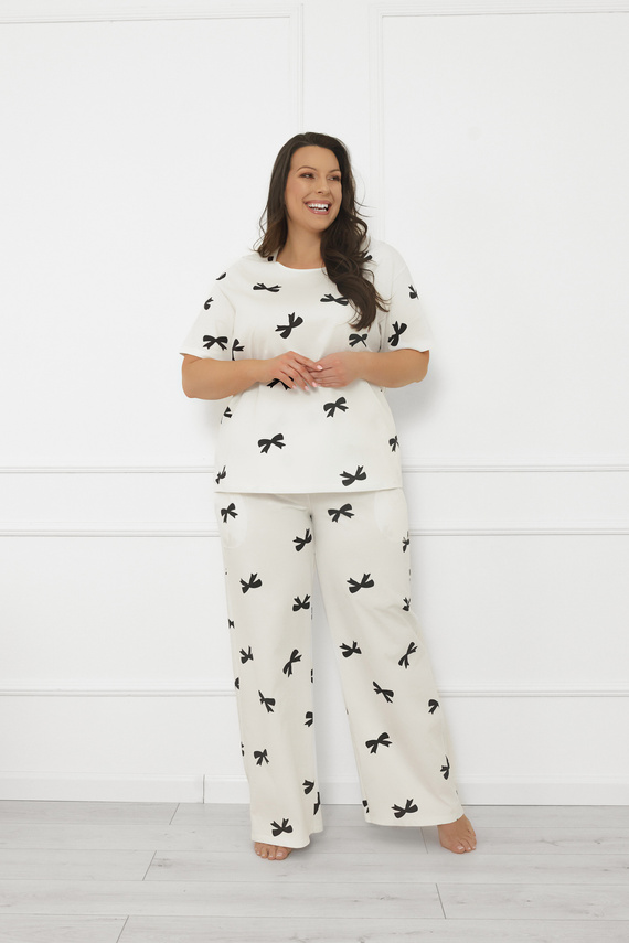 Pijama de damă Figaro - ecru, bumbac, mânecă scurtă + pantaloni lungi Italian Fashion  