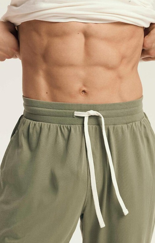 43464 Pijamale Local pentru bărbați din bumbac Henderson, crem - Set confortabil cu imprimeu