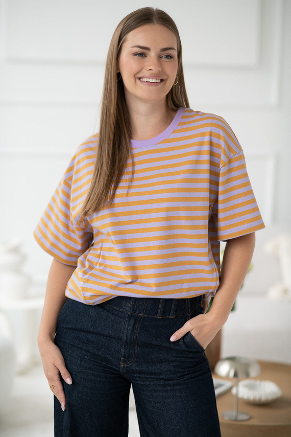 Tricou Mamahood Milk&Love pentru sarcina și alăptare, dungi miere și liliac – confortabil și elegant