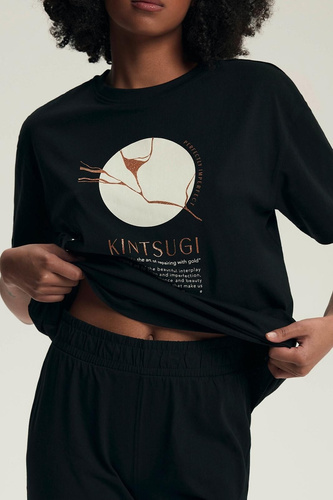 Set pijamale damă 43728 Dairoku negru - bumbac, mâneci scurte, pantaloni capri