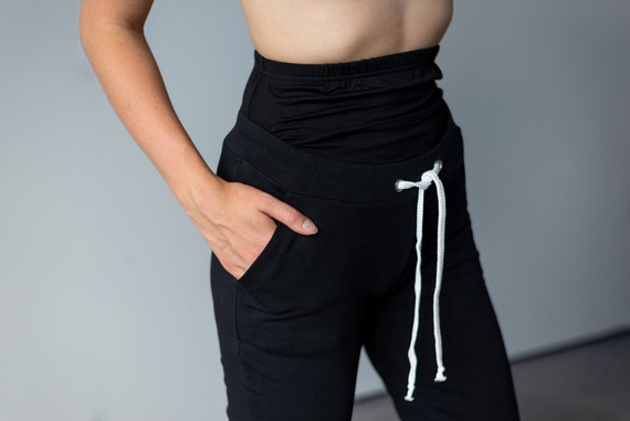 205 Spodnie Dresowe Ciążowe MIRACLE- czarne