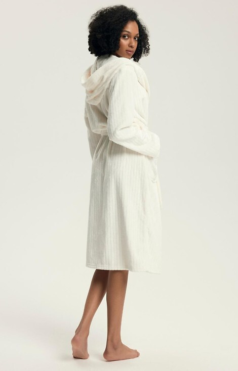 43600 Halat de baie cu glugă Dionne pentru femei, culoare crem Henderson – Moale, lung, cu nervuri