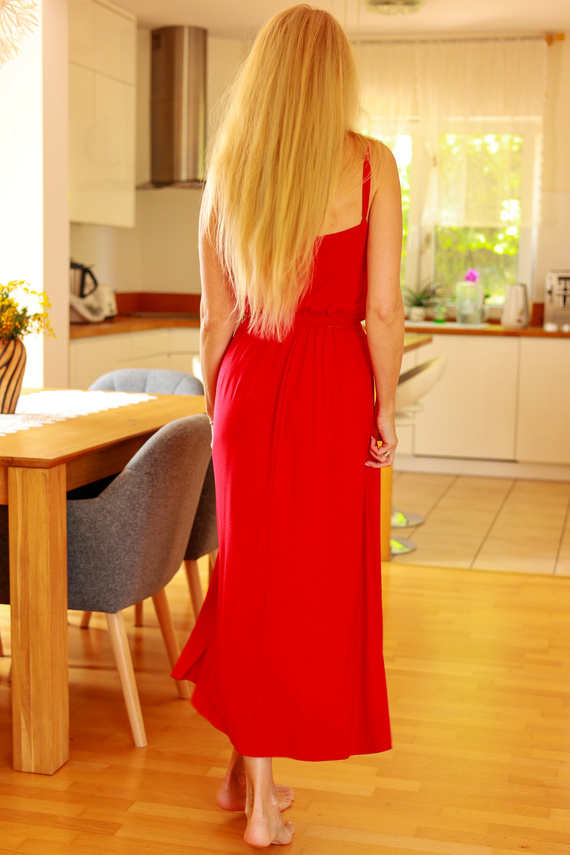 Grace Mirale – Rochie lungă din viscoză cu fante | Producția poloneză - roșu