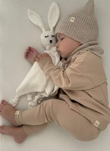 Hanorac Hello Yosoy - caramel