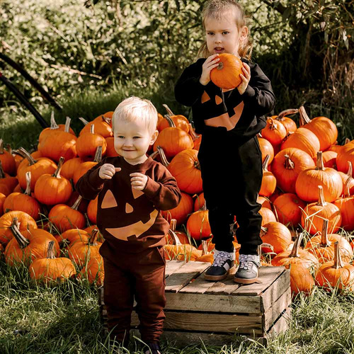 Trening Eevi Halloween pentru copii, negru – set călduros, hanorac și pantaloni