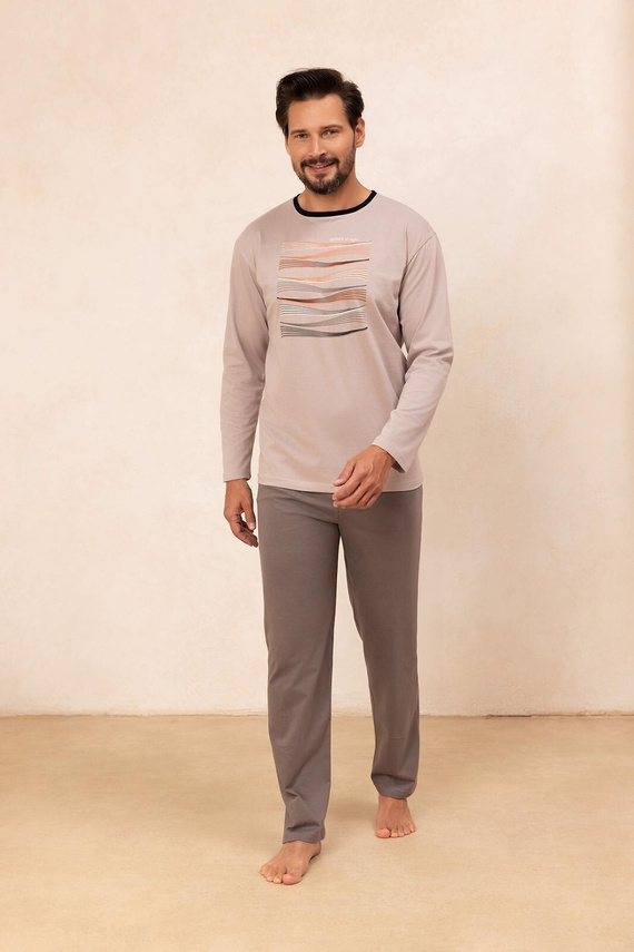 Regina 492 bej – pijamale bărbătească din bumbac cu mâneci lungi, croială clasică