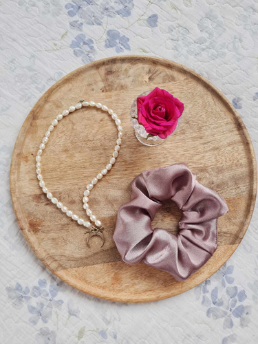 GS Scrunchie banda de păr din satin Marija - choco