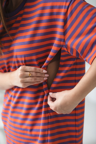 Tricou Mamahood Milk&Love pentru sarcina si alaptare, mov si portocaliu – confortabil si elegant