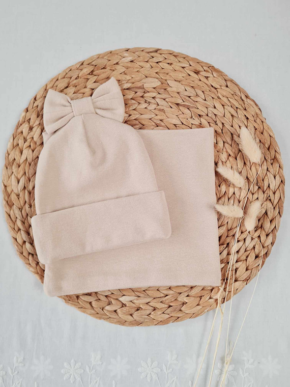 Pălărie Marija 15K cu nervuri duble cu fundă - bej