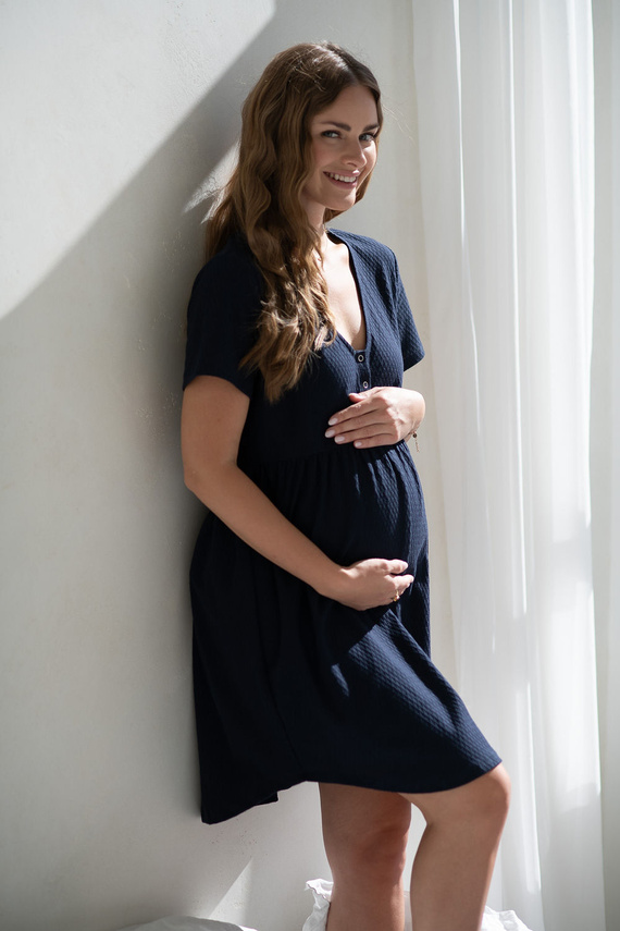 Cămașă de noapte Aurora Milk&amp;Love pentru gravide și alăptare, bleumarin – bumbac, cu nasturi, producție poloneză