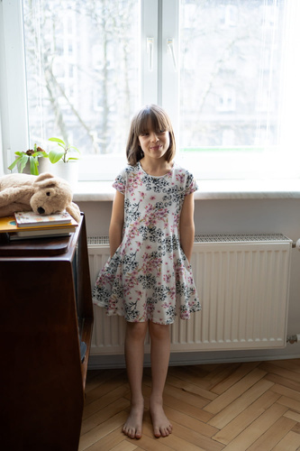 Rochie copii Córka Milk & Love cu flori deschise, evazată