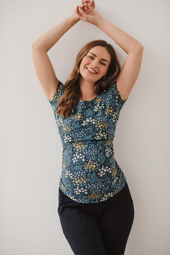 Cămașă Milk Bluză pentru alăptare și maternitate cu mâneci scurte Milk&Love meadow pe bleumarin