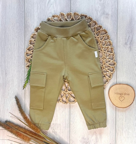 Pantaloni Mamatti SJ09 pentru copii joggeri khaki – confortabili și stilați