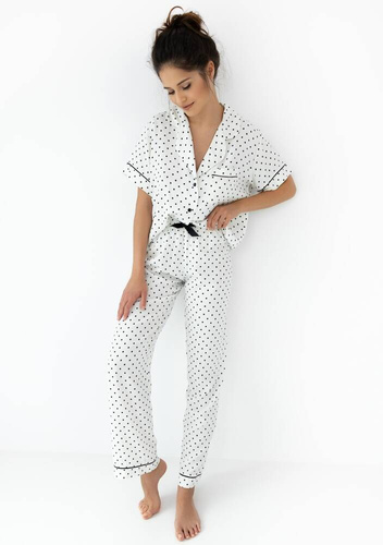 Pijamale Chanel Sensis pentru damă - crem