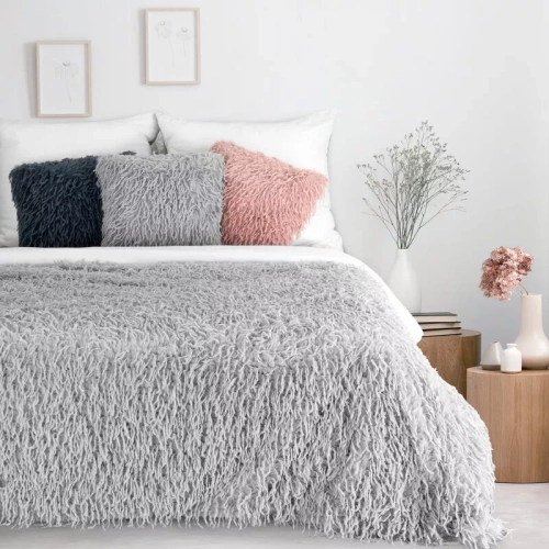 Pătură Adore, cuvertură de pat cu blană, eurodrape, argintie