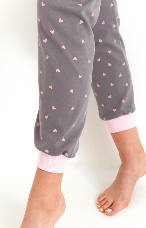 492 Pijamale Cana de damă, roz – bumbac interlock, inimioare, mâneci lungi și pantaloni