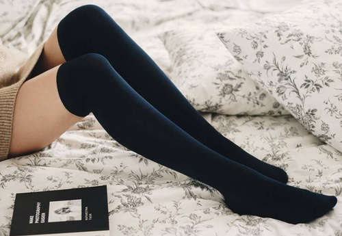 art.076 Sosete de dama peste genunchi Steven - 019 negru