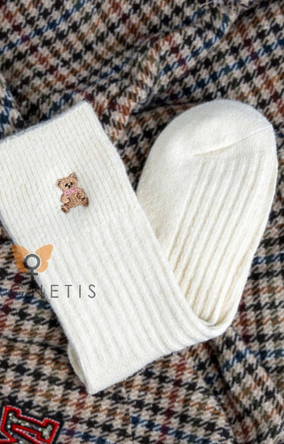 Șosete de damă YN5035 Warm Magnetis ecru - cu nervuri și aplicații