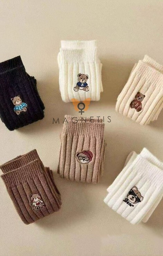 Șosete de damă YN5041 Warm Magnetis ecru - cu nervuri și broderie cu ursuleți de pluș