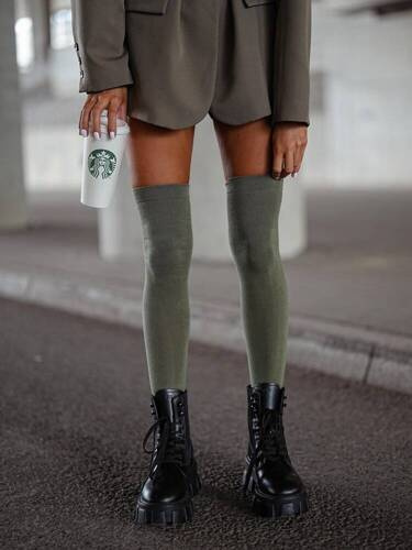 0293 Ciorapi netezi de dama peste genunchi Milena - masliniu