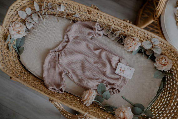 Body pentru bebelusi din muselina roz pudrat cu maneci lungi Makaszka - 100% bumbac