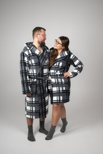 Halat Bărbătesc De Lafense 034 cu Glugă – Moale, Călduros și Confortabil pentru Acasă