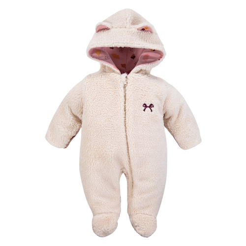 Salopetă Fluffy Tails Eevi pentru bebeluși – piele de oaie, ecru, cu urechi și fermoar