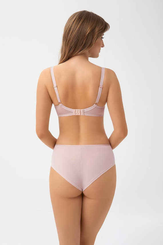 Chiloți B 012 Bella Gorsenia bej, brazilieni cu dantelă și microfibră
