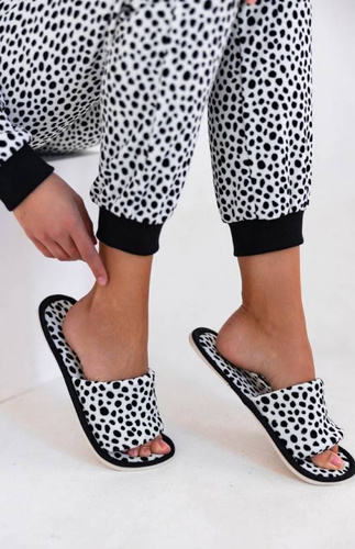 Trening de damă Cruella din catifea Sensis- alb-negru