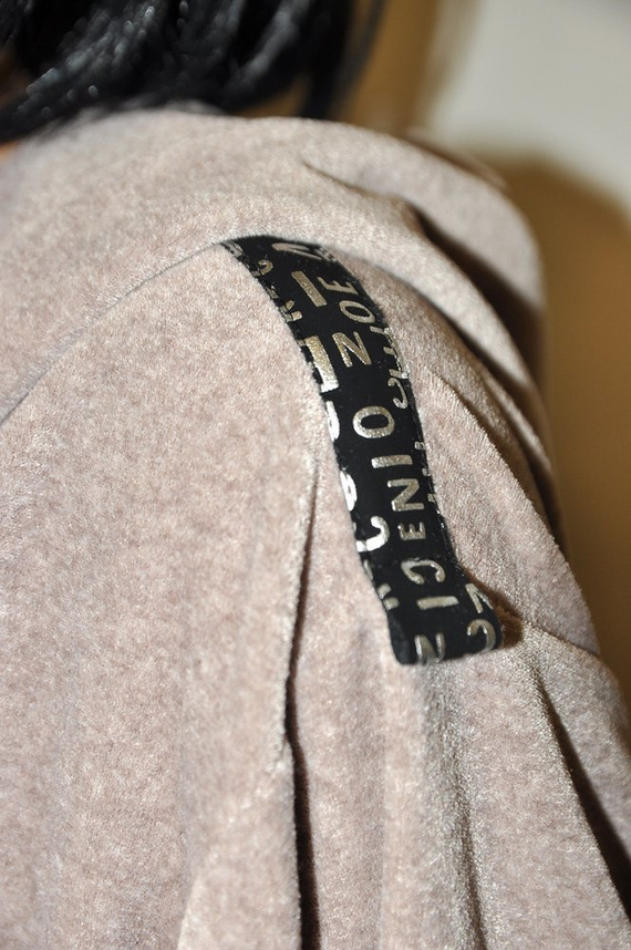 497 Macarena Halat scurt pentru femei Forex - bej melange