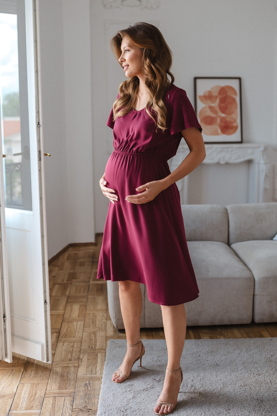 Milk & Love Lovely Dress rochie de maternitate și alăptare culoare zmeură