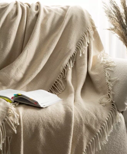 Plaid 7 Pătură cuvertură de pat cu franjuri Eurodraperii bej