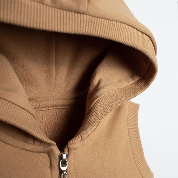 Bezrękawnik dziecięcy 222272 Olo Nicol caramel cu glugă din bumbac fleece