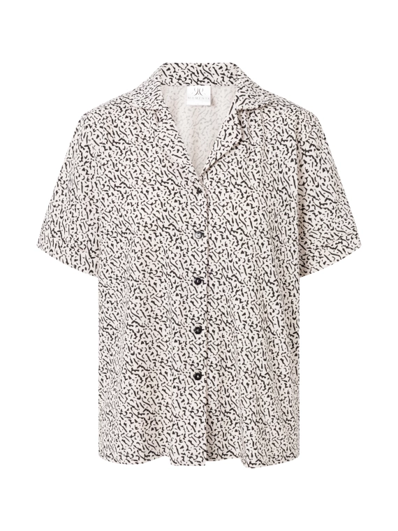 Despre Stil Pijamale lungi de dama cu fermoar Momenti Per Me bej