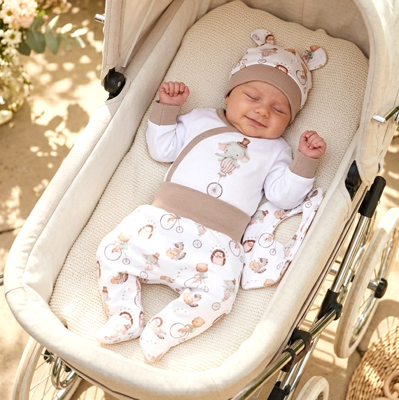 ABK-0049 Set bebeluș Circus Nini din bumbac organic, 4 piese