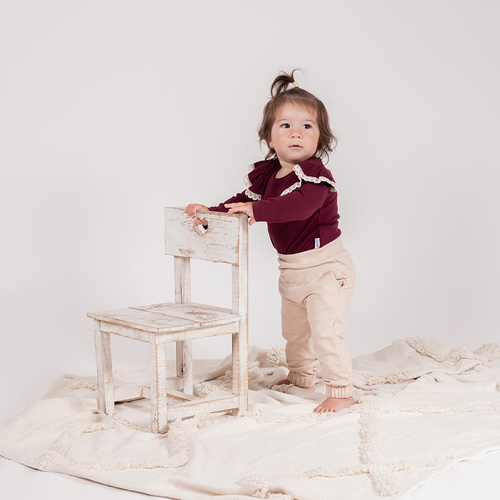 217098 Body din bumbac Alisa Nicol cu ​​maneci lungi – visiniu, volane