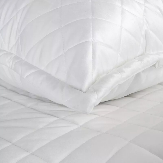 Ria 6 Cuvertura de pat decorativa din catifea Eurocortains alb