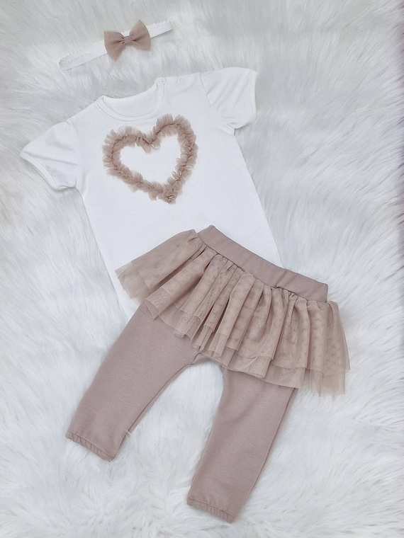 Body Mia Bambarillo cu maneci scurte, inima bej