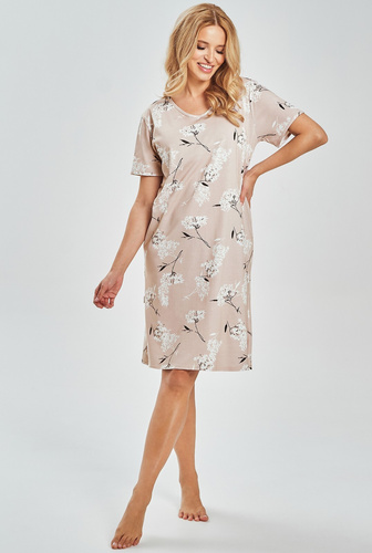 Cămașă de noapte damă 3538 Fiora Taro – 100% bumbac, imprimeu vegetal, lungime până la genunchi | Ușoară pentru vară