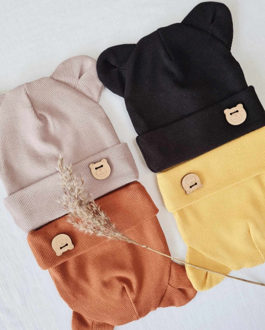 Capac Teddy 15U cu urechi banda dubla Marija - negru