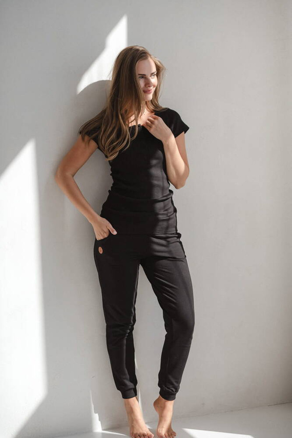 Tummy Bluză de maternitate și alăptare cu mâneci scurte Milk&Love negru