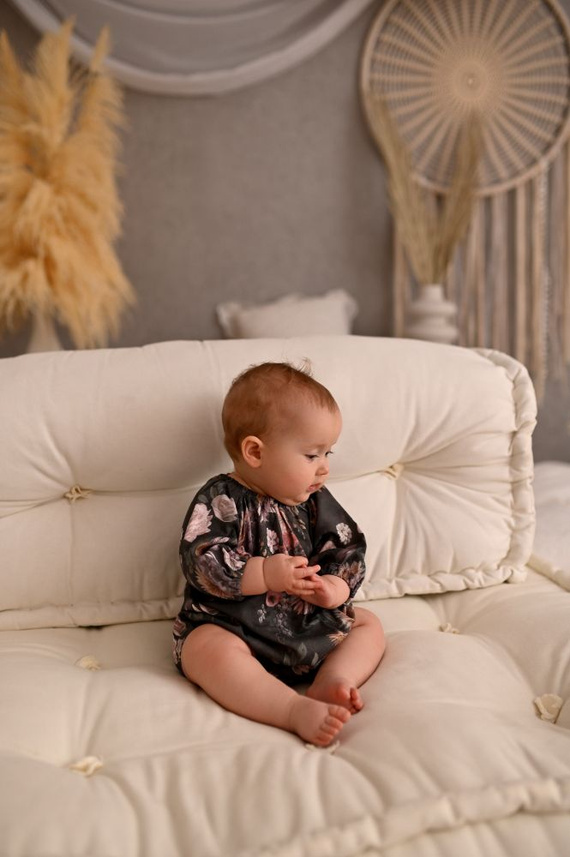 Mystery of Flowers Body pentru bebeluși din bambus cu mânecă lungă Makashka – 100% bambus