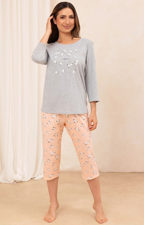 707 Pijamale Regina, bumbac mix deschis – dama, maneci 3/4, model floral