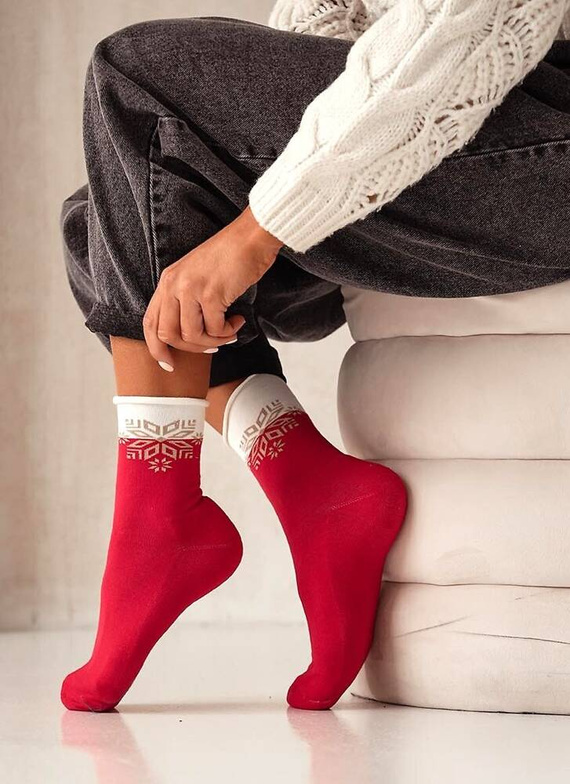 0071-007 Șosete de Crăciun damă Unique Fulg de zăpadă Milena - roșii