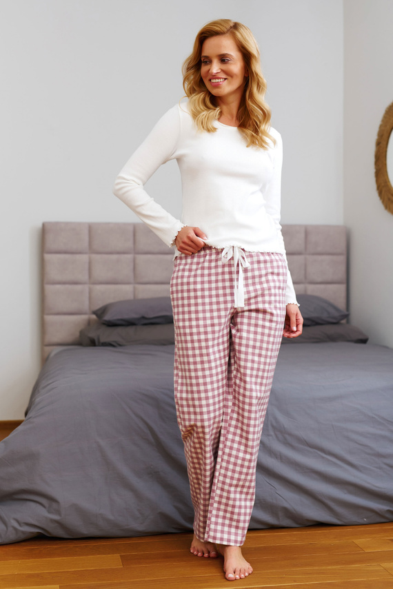 Doctor Nap 7302 – Pijamale de damă cu mâneci lungi și pantaloni în carouri