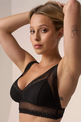 Braletă din dantelă 210 Babell – fără balene, elastică | Confort natural și feminitate delicată