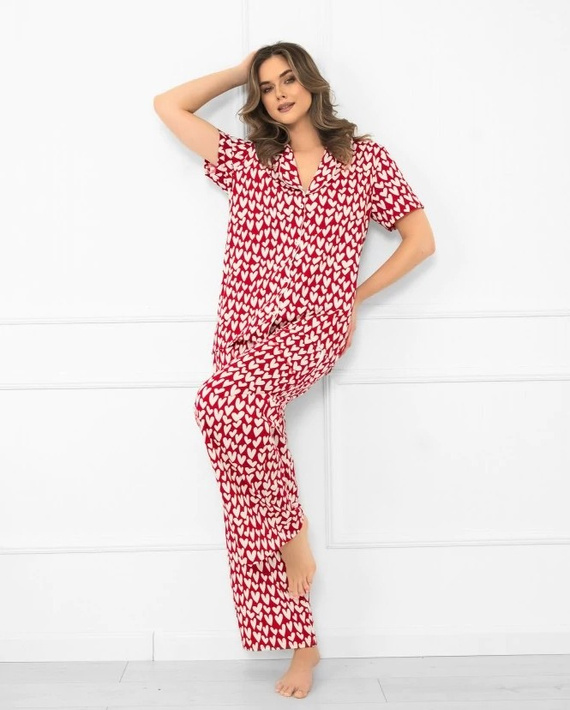 Ksenia – pijama damă din bumbac cu inimioare, cămașă cu nasturi, pantaloni lungi cu buzunare | Italian Fashion