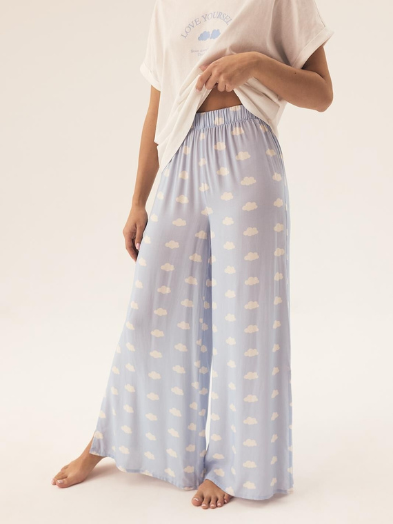 42730 Nubes Henderson Pijamale dama - crem